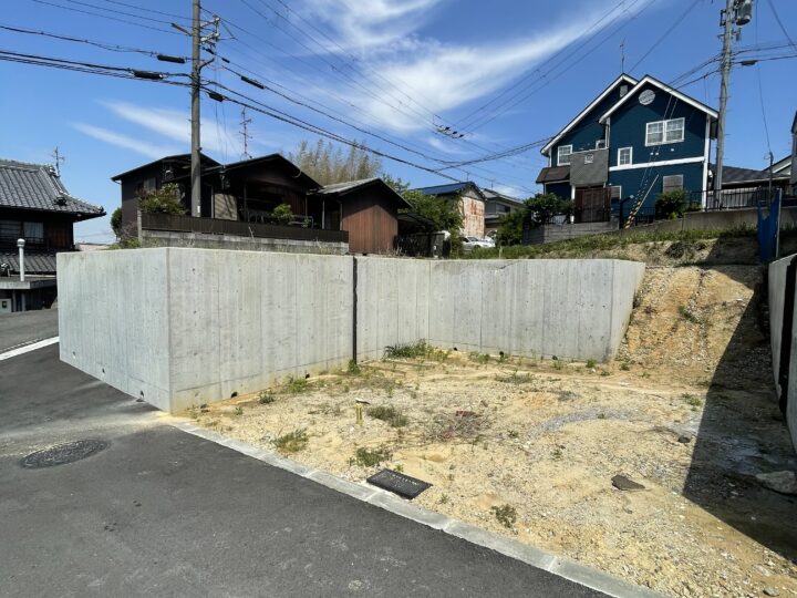 奈良市中山町3号地：土地
