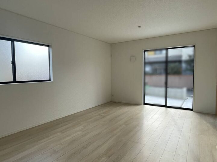 天理市杉本町第1-1・3～6号棟：新築戸建