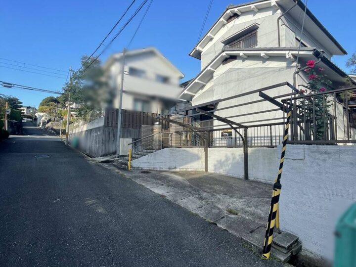 奈良市あやめ池南5丁目：中古戸建