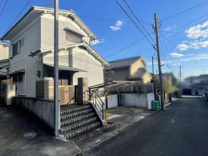 奈良市あやめ池南5丁目：中古戸建