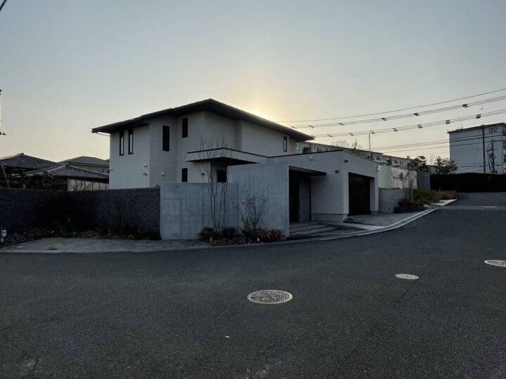 奈良市中登美ヶ丘2丁目：中古戸建