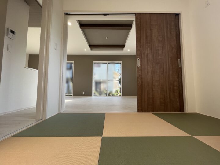 天理市西井戸堂町：新築一戸建て