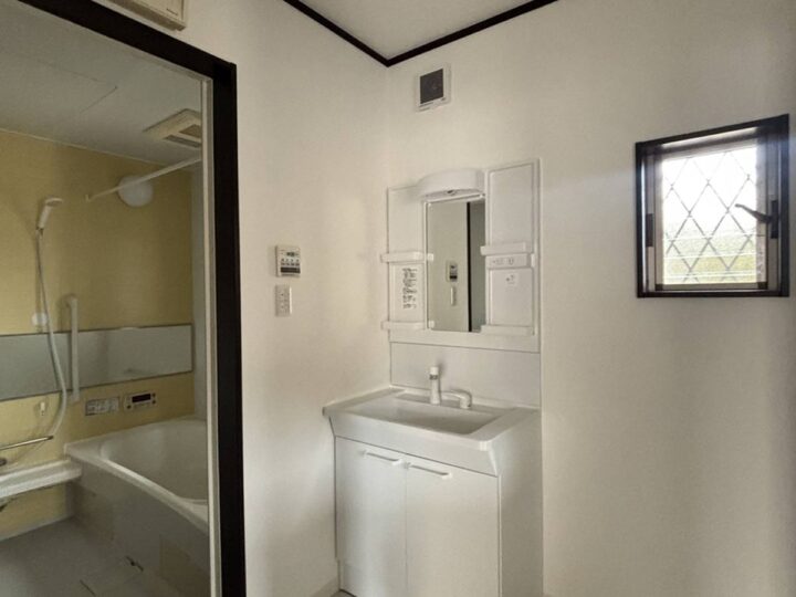 天理市櫟本町：中古戸建