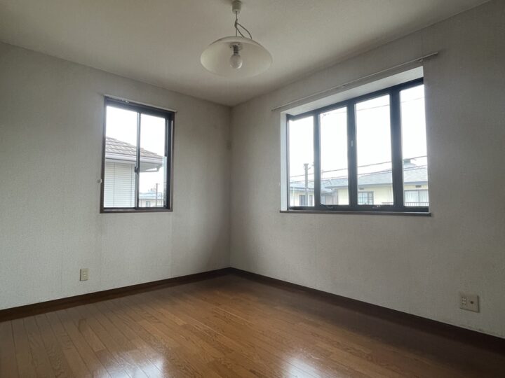 天理市櫟本町：中古戸建