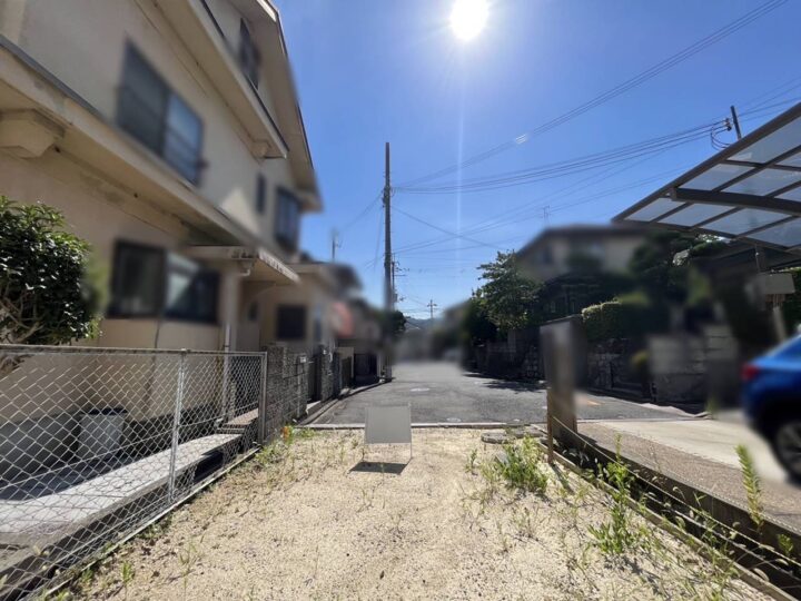 生駒市松美台：土地