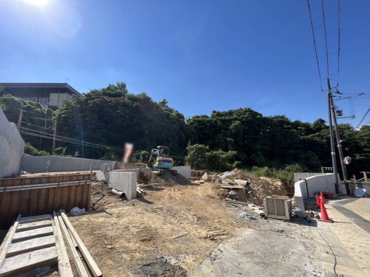 生駒市仲之町：土地