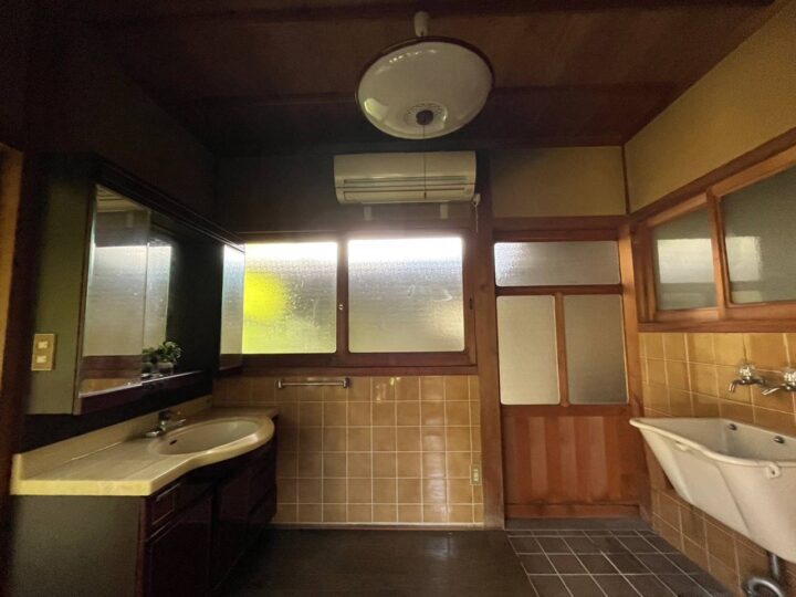 天理市小島町：中古戸建（13SSSLDK+3蔵）