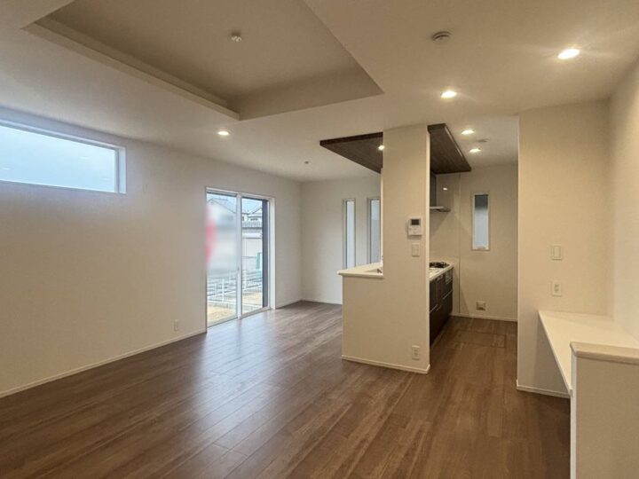 天理市前栽町2・3・5～７号棟：新築戸建
