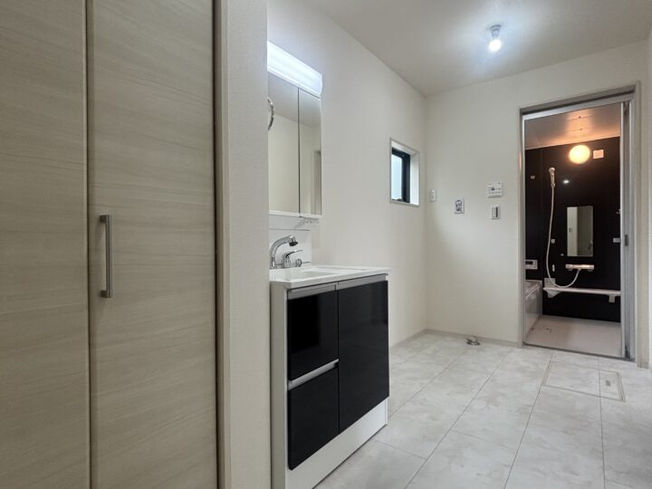 天理市長柄町1・3号棟：新築戸建