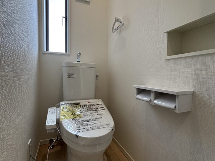 天理市二階堂上ノ庄町第9-1・2号棟：新築戸建