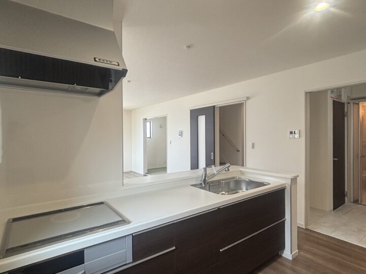 天理市二階堂上ノ庄町12期2・3号棟：新築戸建