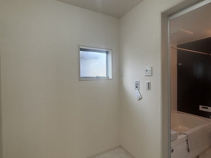 天理市指柳町2期2・5・6号棟：新築戸建